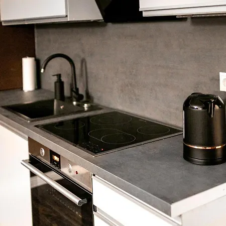 Arbio I Stylish Schoeneberg S-bahn Apartman *